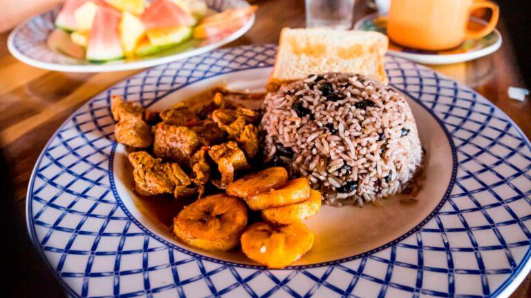 Alimentos Costarricenses Reconfortantes