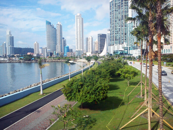 Family Friendly Panama Cross Country Trips - Real Deal Tours Panama