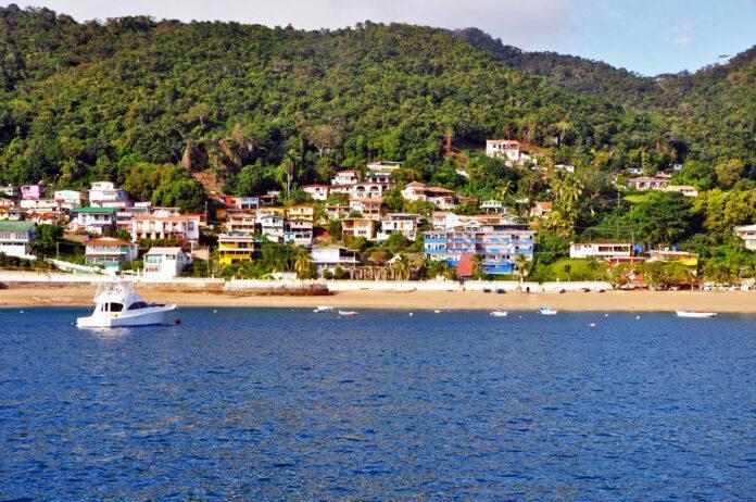 Taboga Island One Day Tour (Part 2/2) - Real Deal Team Experience