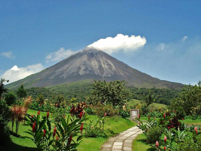 Arenal Volcano Ranked #2 of 7 Costa Rica Natural Wonders to Explore