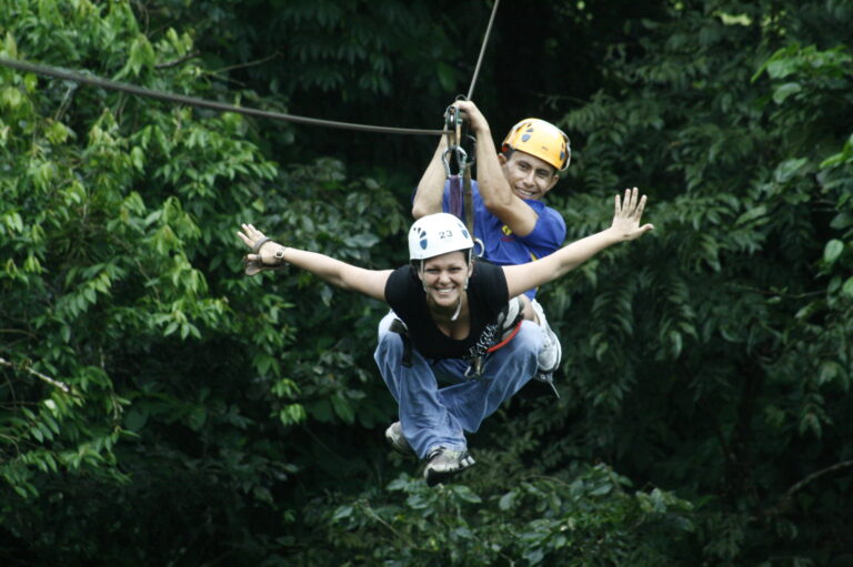 Excursión de Tirolesa Los Cañones | Experiencias del Equipo de The Real Deal