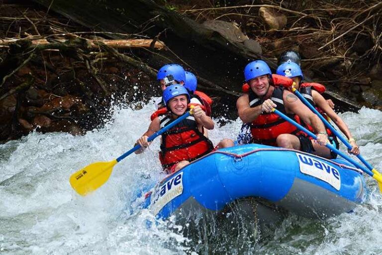 White Water Rafting Costa Rica – Real Deal Tours Sarapiqui River Rafting