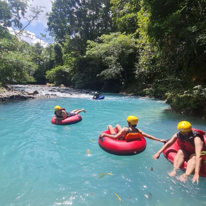 Guide To River Tubing in Costa Rica | Real Deal Tours Tubing Blue River Costa Rica