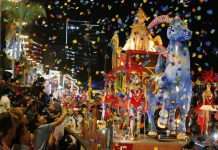 Carnival in Mazatlan, Mexico mp4moviez mania work